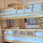Armis Hostal